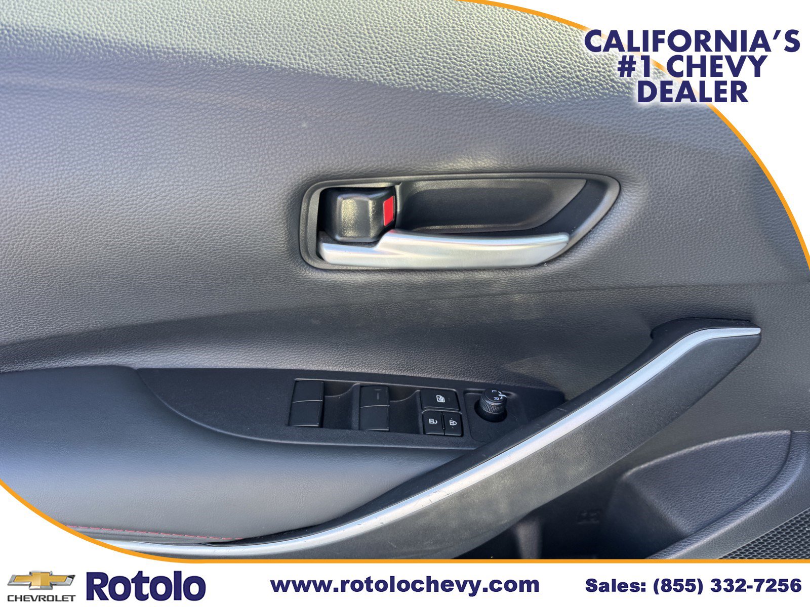 Used 2025 Toyota Corolla SE FWD image 16