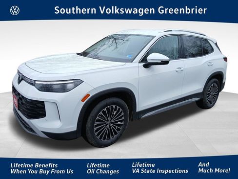 New 2026 Volkswagen Tiguan S image 1