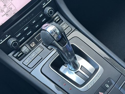 Certified 2018 Porsche 911 GT2 RS RWD image 26