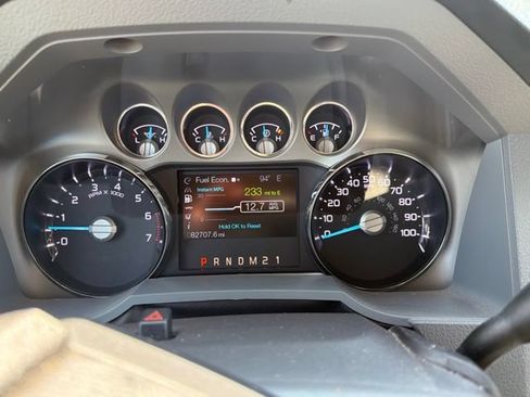 Used 2016 Ford F250 XLT w/ XLT Value Package AWD/4WD image 8
