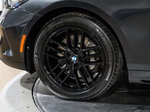 Used 2025 BMW 530i w/ Premium Package RWD image 61