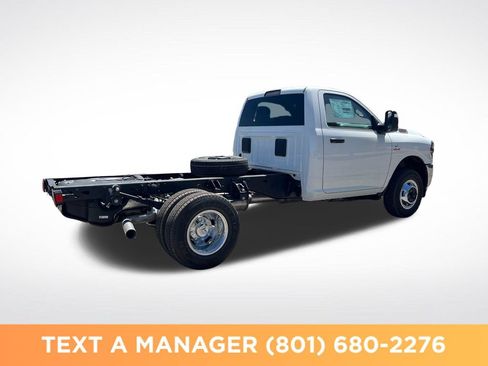 New 2026 RAM 3500 Tradesman AWD/4WD image 5