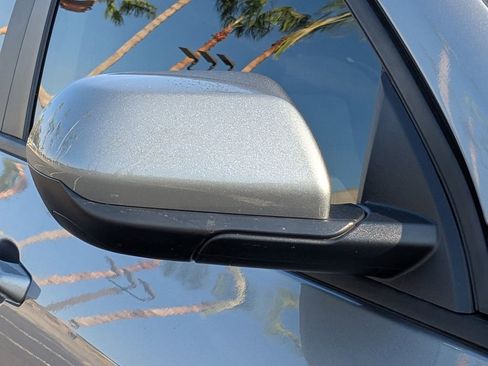 Used 2025 Chevrolet Equinox LT image 12