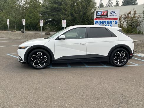 Certified 2024 Hyundai Ioniq 5 SEL AWD/4WD image 2