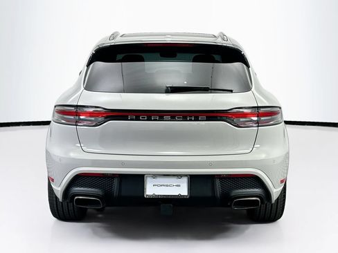 Used 2026 Porsche Macan AWD/4WD image 6