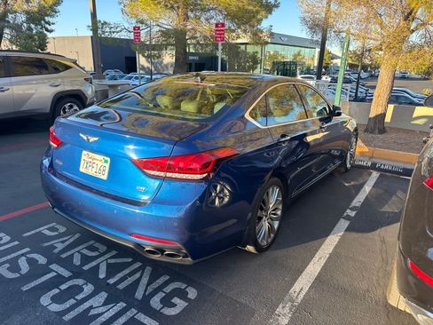 Used 2017 Genesis G80 5.0 Ultimate RWD image 3