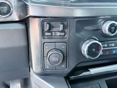 Used 2023 Ford F350 Lariat w/ Chrome Package AWD/4WD image 16