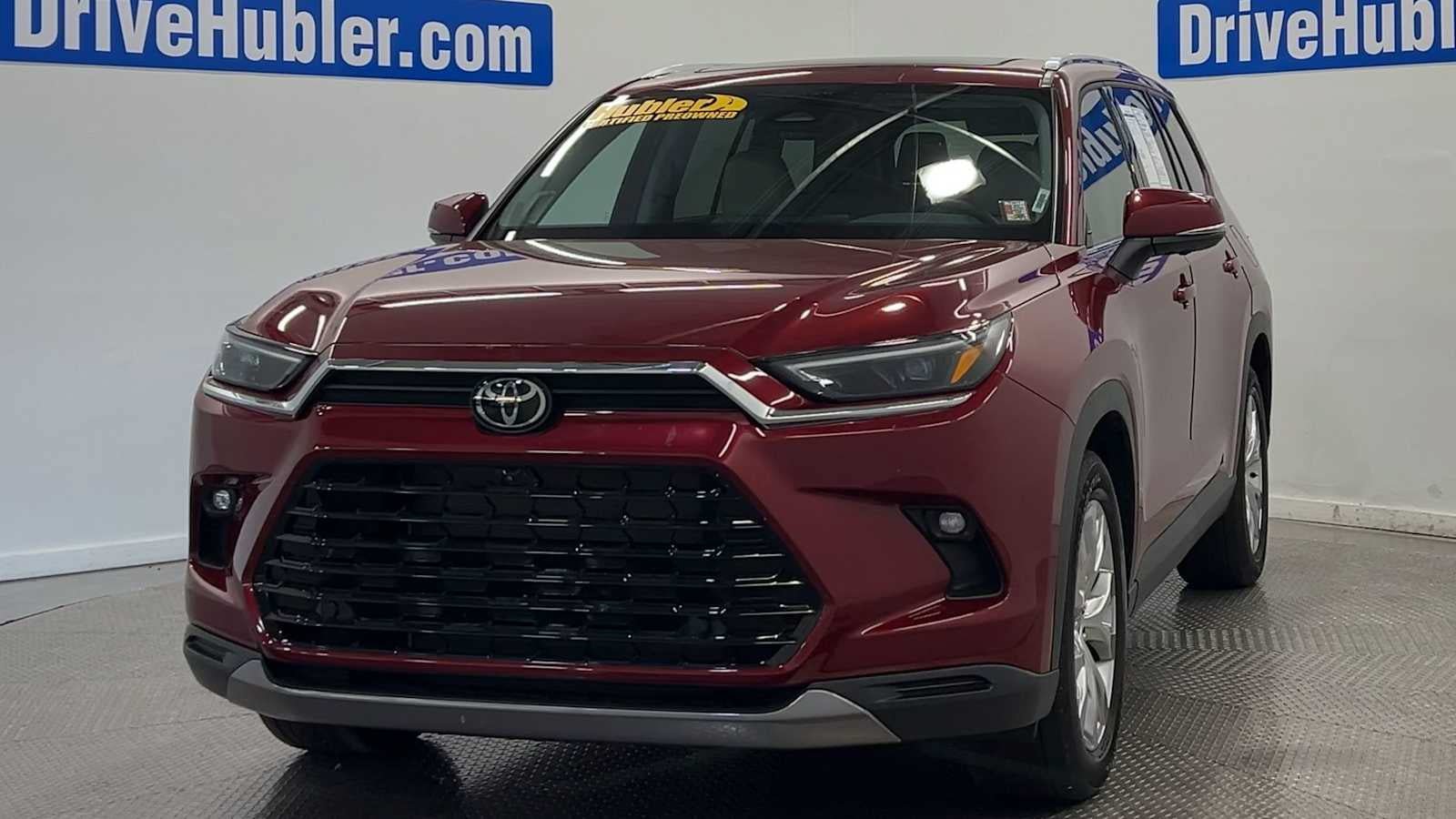 Used 2026 Toyota Grand Highlander AWD image 2