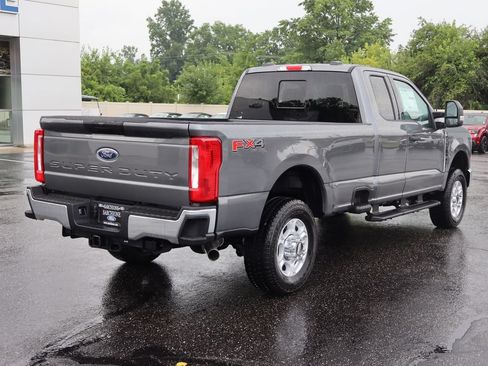 New 2026 Ford F350 XLT w/ FX4 Off-Road Package AWD/4WD image 3