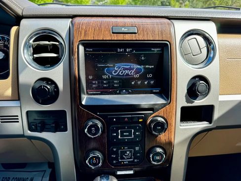 Used 2014 Ford F150 Lariat w/ Equipment Group 502A Luxury AWD/4WD image 11