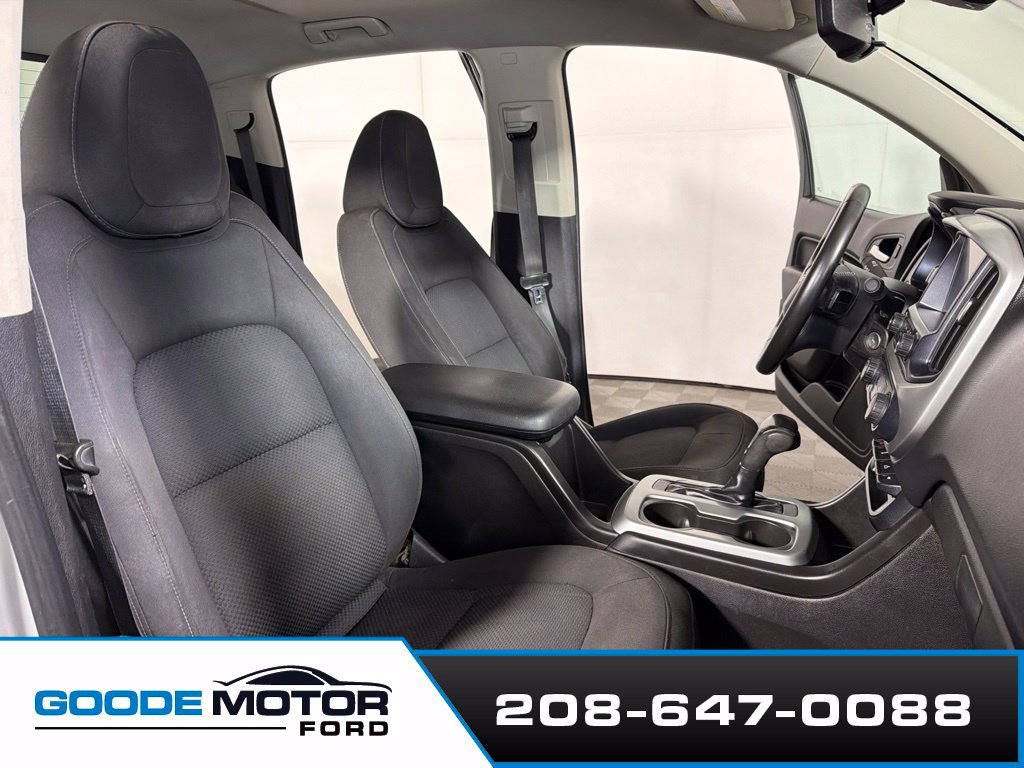 Used 2016 Chevrolet Colorado LT w/ LT Convenience Package RWD image 24
