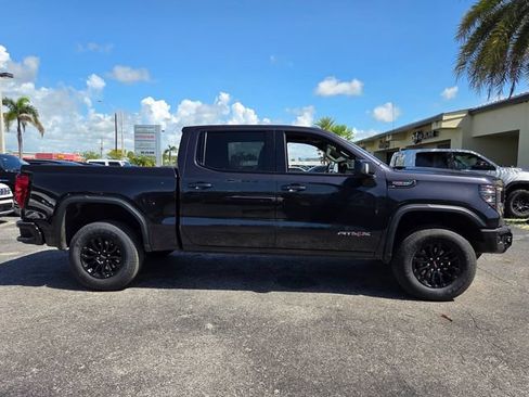 Used 2023 GMC Sierra 1500 AT4X AWD/4WD image 8