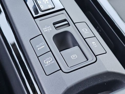 Used 2024 Toyota Prius Prime Premium w/ Advanced Technology Package FWD image 9