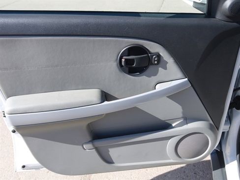 Used 2009 Chevrolet Equinox LT w/ LT Preferred Equipment Group image 12