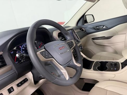 Used 2023 GMC Acadia Denali AWD/4WD image 22