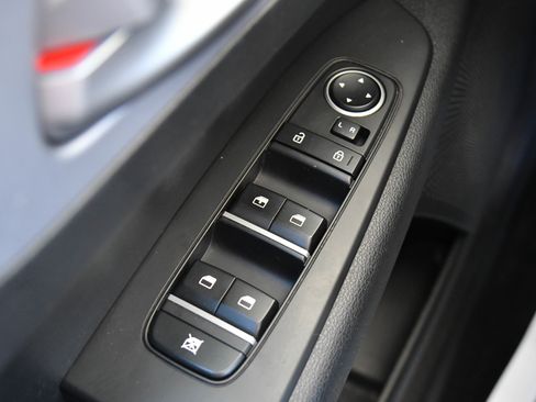 Used 2024 Kia Forte LXS w/ LXS Technology Package FWD image 28
