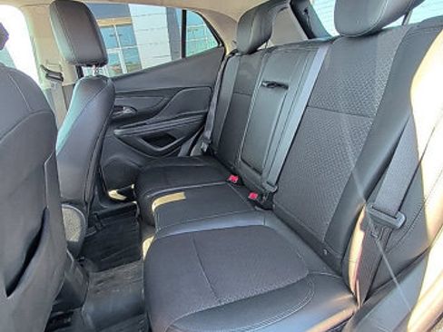Used 2020 Buick Encore Preferred FWD image 23