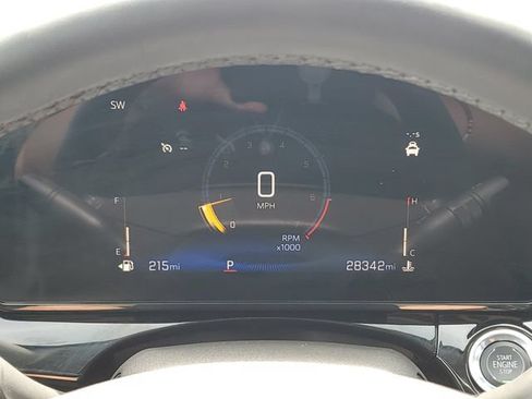 Certified 2025 Chevrolet Trax ACTIV w/ Driver Confidence Package FWD image 9