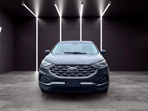 Used 2020 Ford Edge SE AWD/4WD image 3