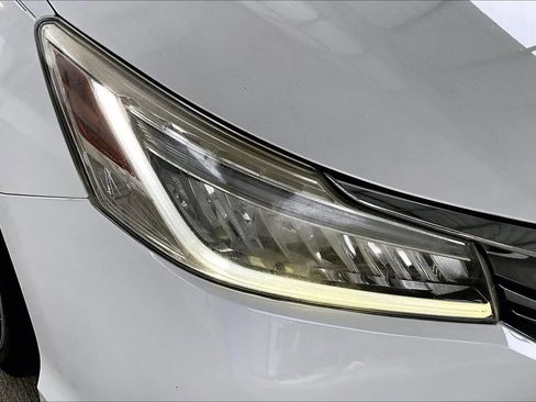 Used 2016 Honda Accord Touring image 29