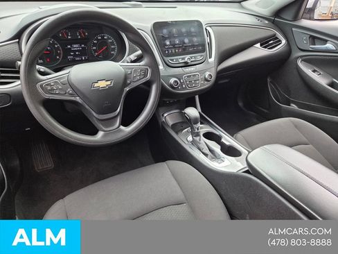 Used 2024 Chevrolet Malibu LT FWD image 7