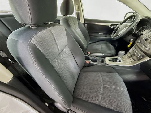 Used 2014 Nissan Sentra SV image 24
