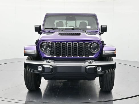 New 2026 Jeep Gladiator Sport AWD/4WD image 2