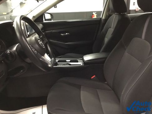 Used 2023 Nissan Sentra SV FWD image 18
