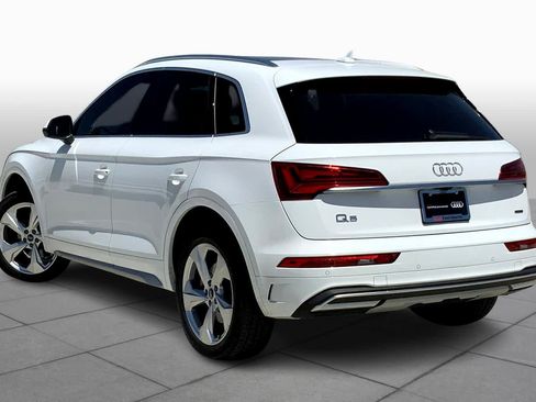 Used 2021 Audi Q5 2.0T Premium Plus w/ Premium Plus Package AWD/4WD image 11
