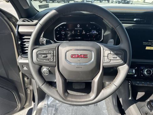 New 2026 GMC Sierra 1500 AT4 w/ AT4 Premium Package AWD/4WD image 11