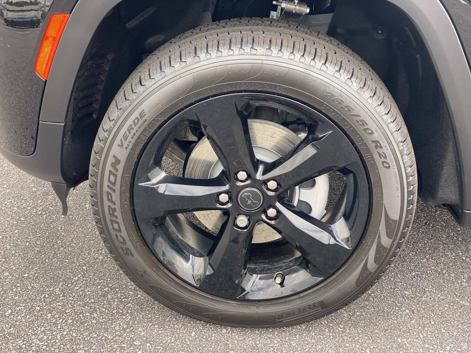 New 2027 Jeep Grand Cherokee Limited AWD/4WD image 7