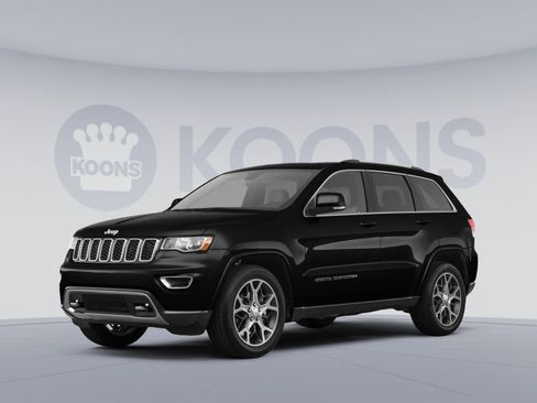 Used 2018 Jeep Grand Cherokee Overland image 1