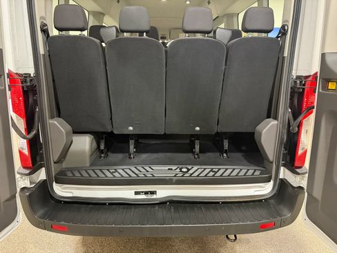Used 2022 Ford Transit 350 XLT RWD image 22