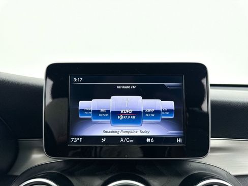 Used 2019 Mercedes-Benz GLC 300 4MATIC Coupe image 5