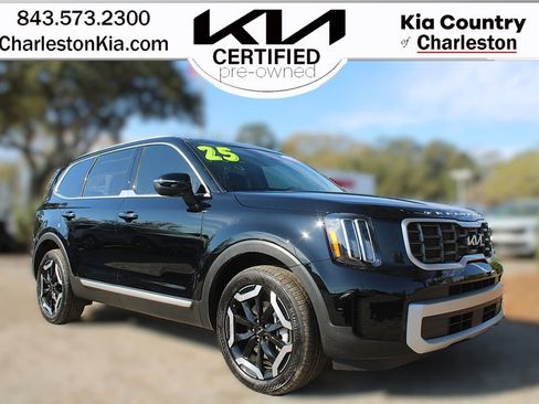 Used 2025 Kia Telluride S image 1