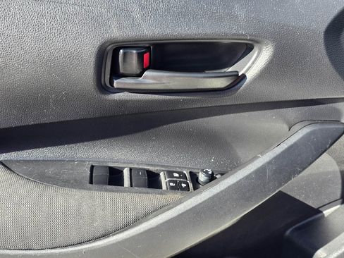 Used 2023 Toyota Corolla LE image 10