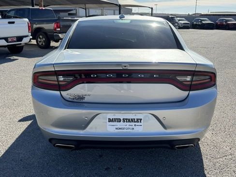 Certified 2023 Dodge Charger SXT image 5