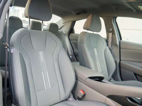 Used 2021 Hyundai Elantra SEL w/ Convenience Package image 23