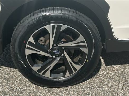 Certified 2024 Subaru Crosstrek 2.0i Premium AWD/4WD image 21