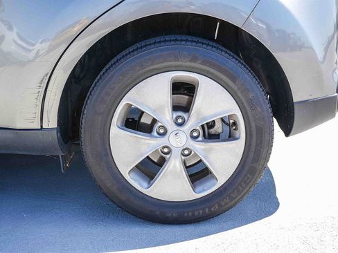Used 2014 Kia Soul FWD image 11