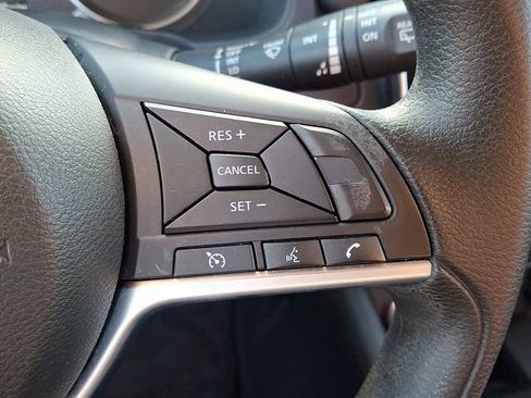 Used 2023 Nissan Leaf S image 22