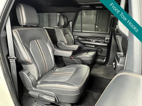 Used 2024 Ford Expedition Max Platinum AWD/4WD image 19