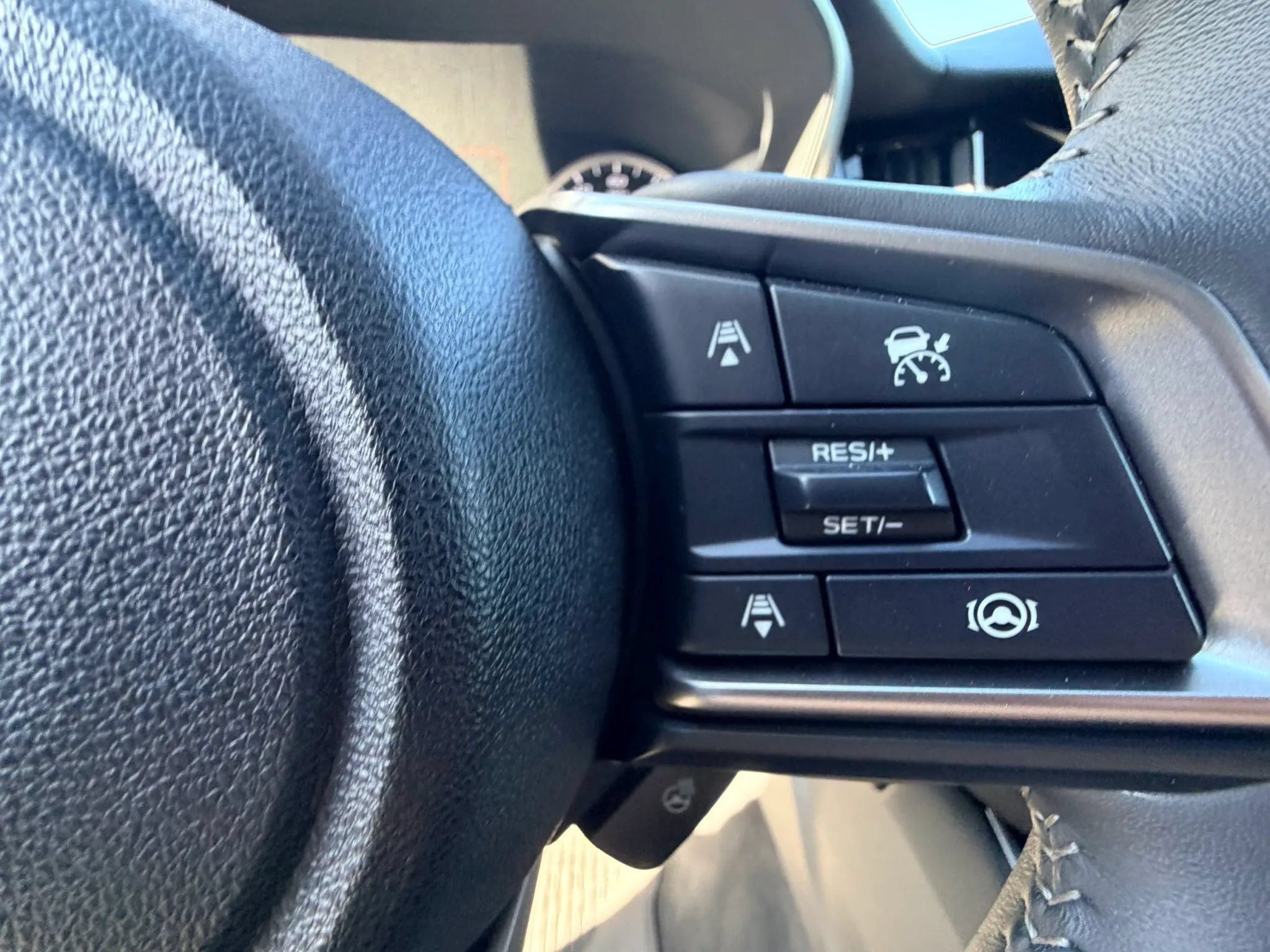 Used 2024 Subaru Outback Touring AWD/4WD image 14