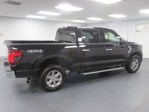 Used 2025 Ford F150 XLT w/ Equipment Group 301A Standard AWD/4WD image 4