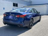 Used 2023 Nissan Altima 2.5 SR image 3