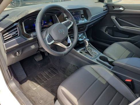 Used 2023 Volkswagen Jetta SE w/ Panoramic Sunroof Package FWD image 20