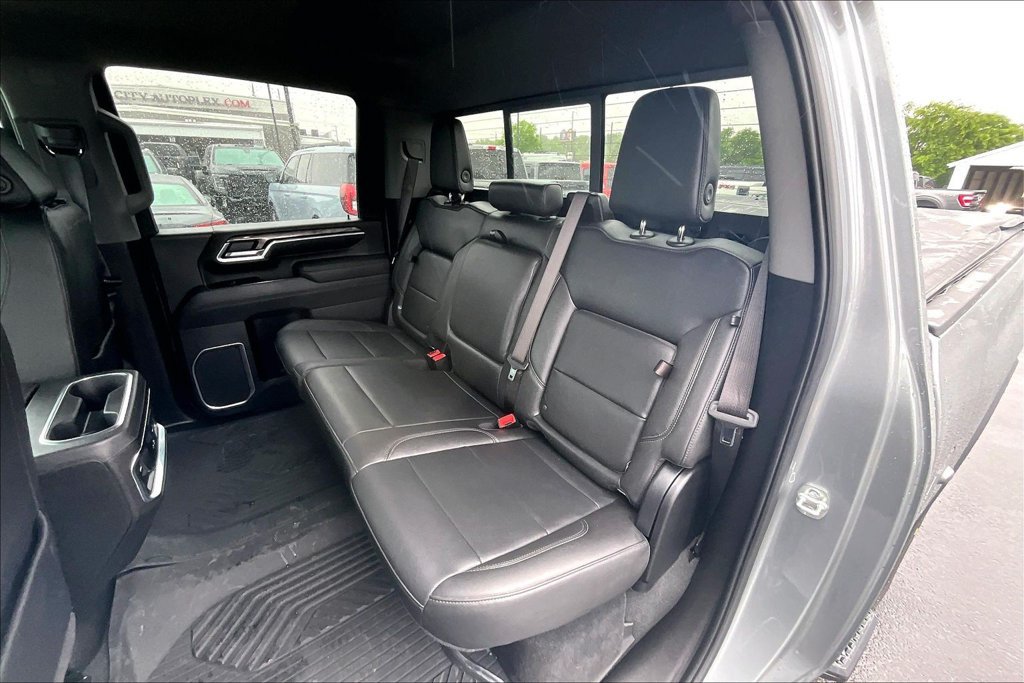 Used 2025 Chevrolet Silverado 2500 LTZ w/ LTZ Plus Package AWD/4WD image 25