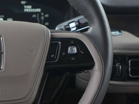 Used 2024 Lincoln Aviator Reserve w/ Equipment Group 201A RWD image 18