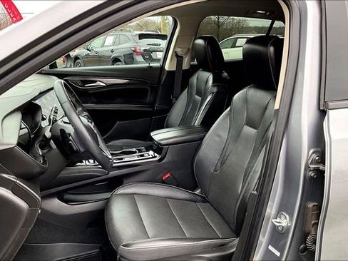 Used 2021 Buick Envision Essence w/ Technology Package I image 10