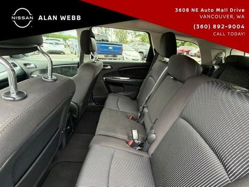 Used 2015 Dodge Journey SXT w/ Flexible Seating Group FWD image 26